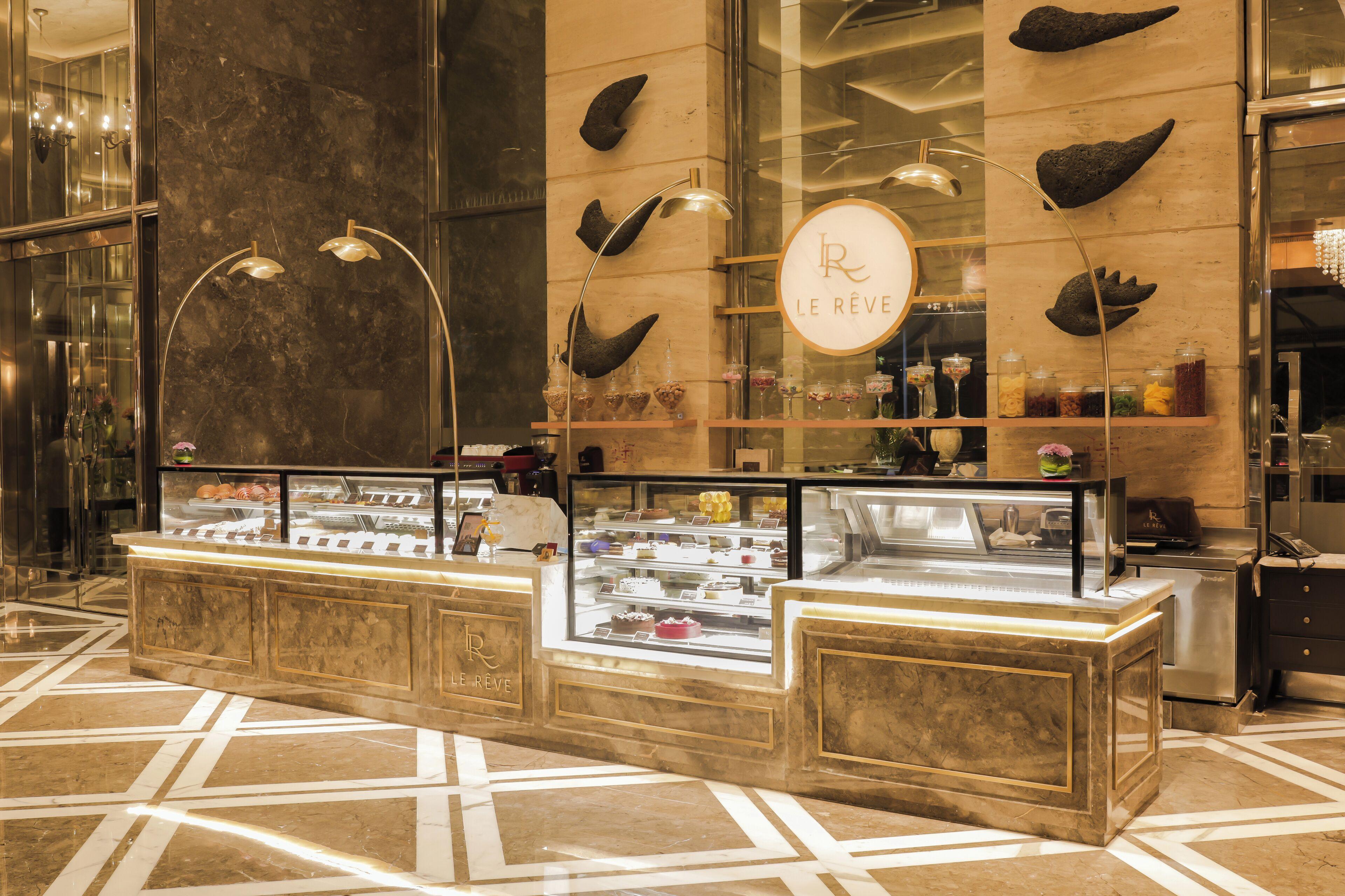 里拉安姆比尔古尔冈酒店及公寓